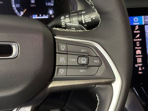 New 2026 Jeep Grand Cherokee L Limited image 15