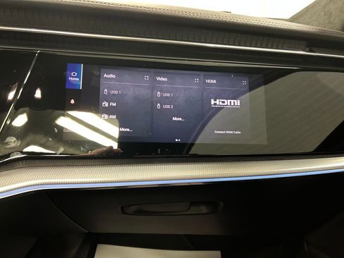 Used 2024 Jeep Wagoneer Launch Edition image 19