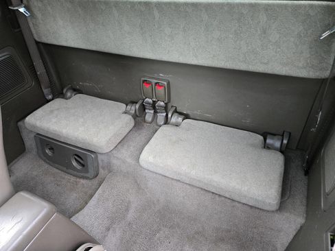 Used 2000 Toyota Tacoma PreRunner RWD image 16