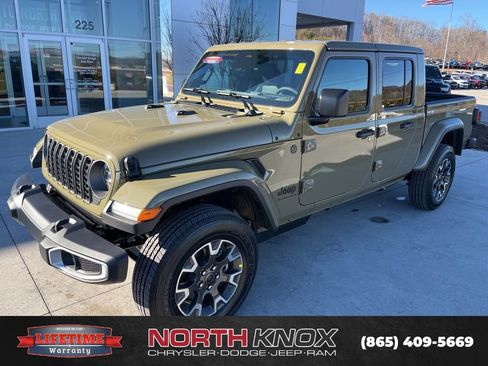 New 2026 Jeep Gladiator Sport AWD/4WD image 1