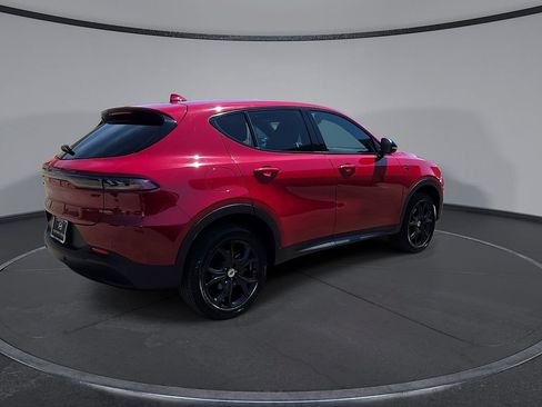 Used 2023 Dodge Hornet GT AWD/4WD image 13