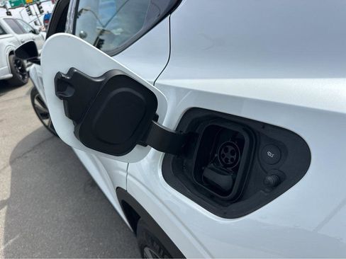 Used 2024 Polestar Polestar 2 w/ Pilot Pack image 40