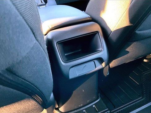 Certified 2023 Honda HR-V LX image 10