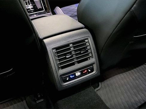 Used 2025 Volkswagen Golf R Black Edition image 10