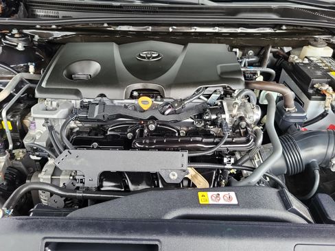 Used 2021 Toyota Camry LE FWD image 25
