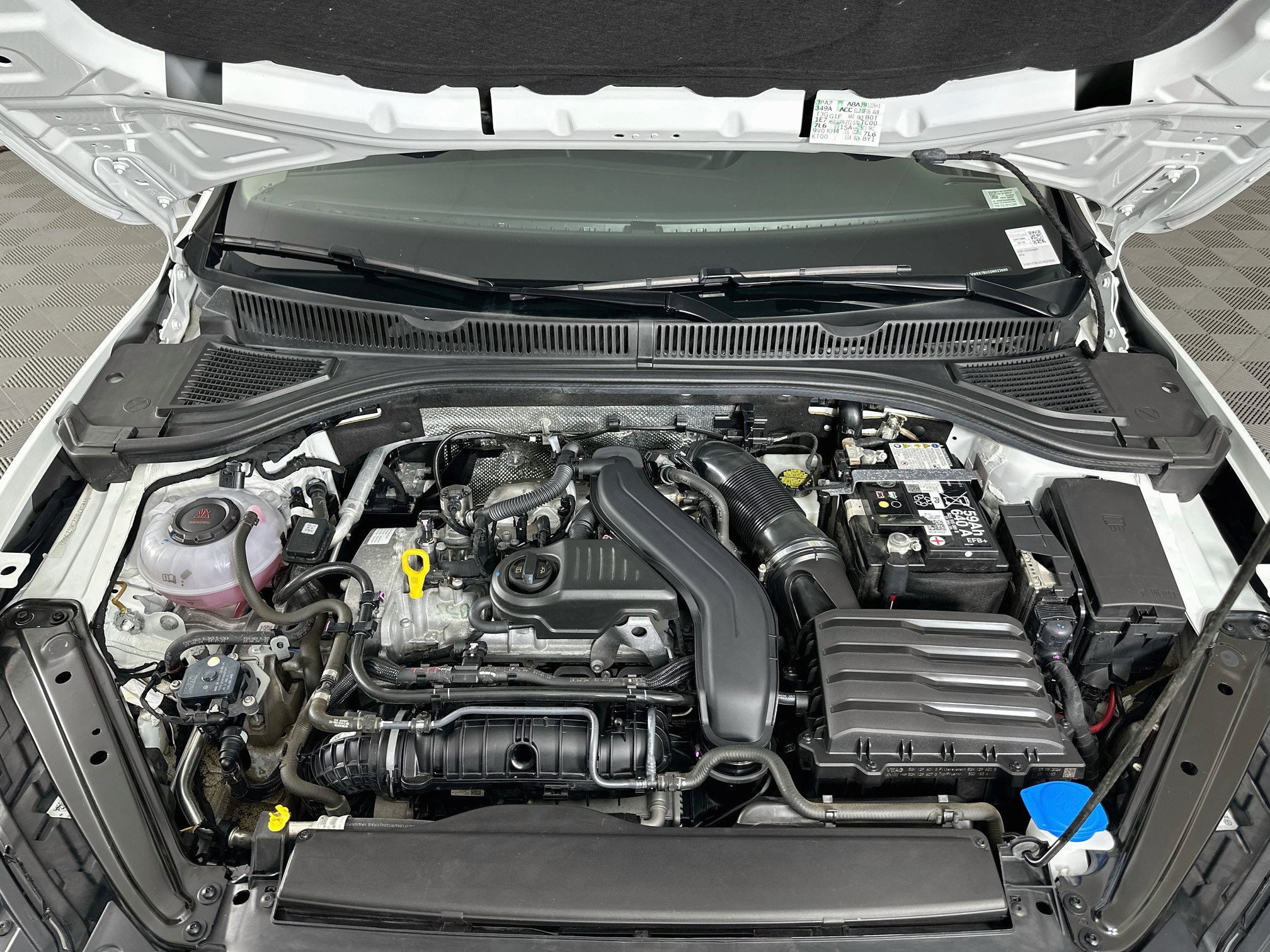 Used 2025 Volkswagen Jetta S FWD image 31