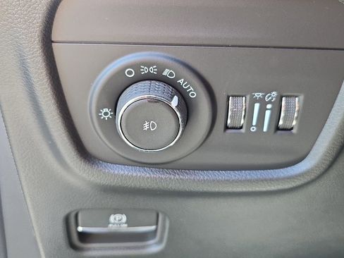 New 2026 Jeep Grand Cherokee L Limited AWD/4WD image 19