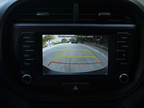 Used 2020 Kia Soul X-Line FWD image 29