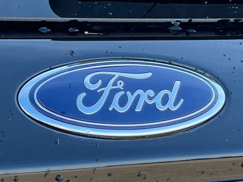 Used 2020 Ford Explorer XLT w/ Equipment Group 202A image 48