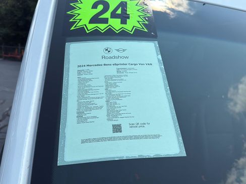 Used 2024 Mercedes-Benz eSprinter 170 Cargo image 18
