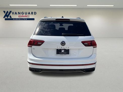 Used 2022 Volkswagen Tiguan SE R-Line image 4
