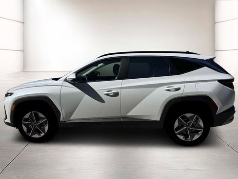 New 2026 Hyundai Tucson SEL image 3