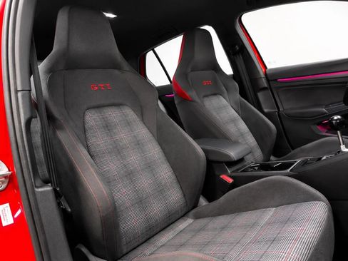 Used 2023 Volkswagen GTI 40th Anniversary Edition FWD image 30