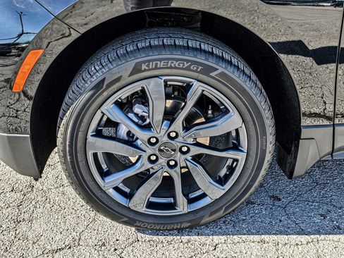 Certified 2024 Chevrolet Equinox RS w/ RS Leather Package image 12