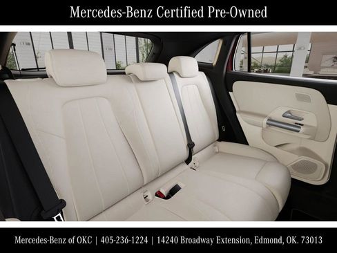 Used 2026 Mercedes-Benz GLA 250 4MATIC image 6