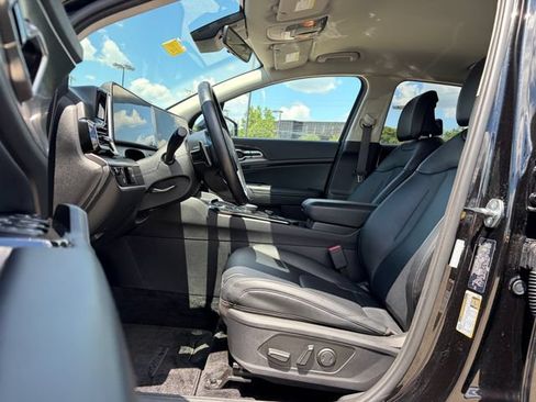 Certified 2023 Kia Sportage EX AWD/4WD image 26