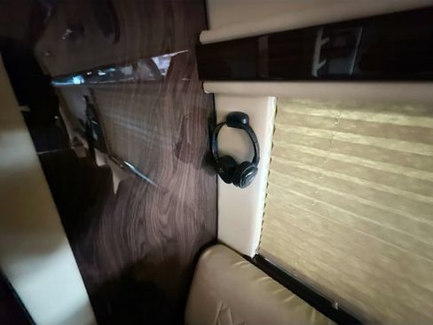 Used 2022 Mercedes-Benz Sprinter 3500 image 39
