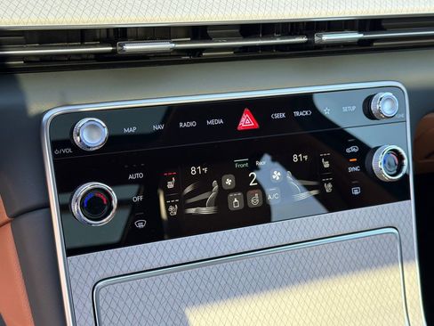 Used 2026 Genesis GV80 2.5T Advanced image 31