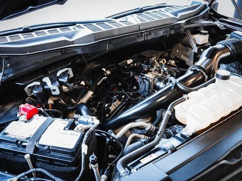 Used 2022 Ford F150 XLT w/ Trailer Tow Package image 37