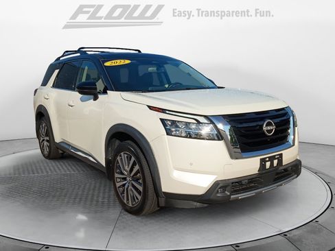 Used 2022 Nissan Pathfinder Platinum w/ Cargo Package FWD image 1