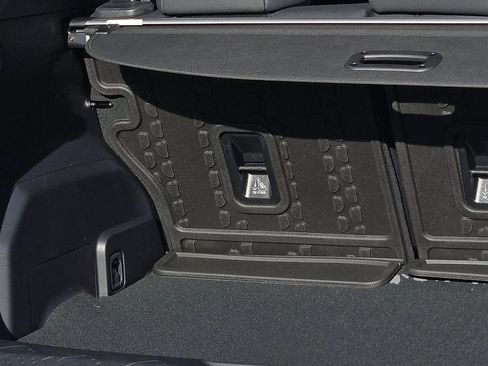 New 2026 Subaru Crosstrek 2.5i Wilderness image 9