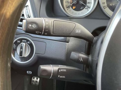 Used 2015 Mercedes-Benz E 400 Cabriolet image 11