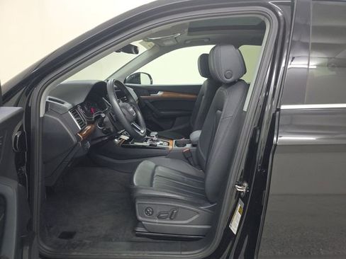 Used 2023 Audi Q5 2.0T Premium w/ Convenience Package AWD/4WD image 7