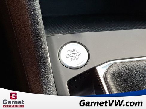 Certified 2022 Volkswagen Taos SE image 26