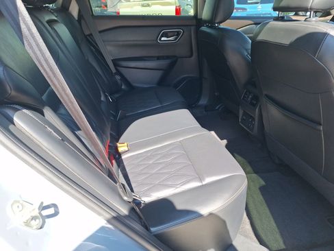 Used 2023 Nissan Rogue Platinum w/ Platinum Premium Package FWD image 29