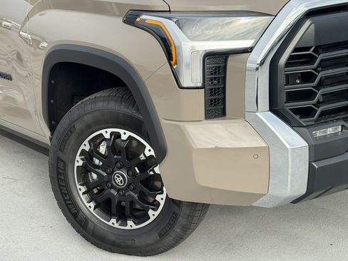 New 2026 Toyota Tundra SR5 AWD/4WD image 10