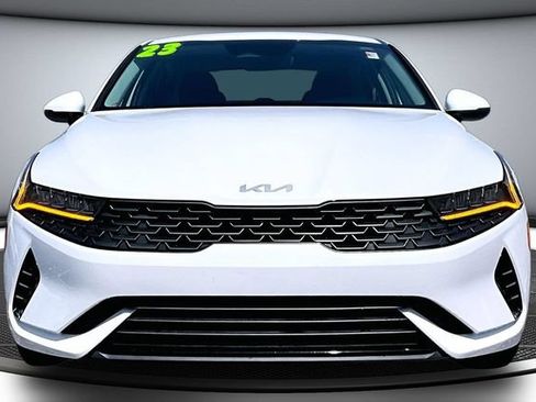 Used 2023 Kia K5 LXS FWD image 2