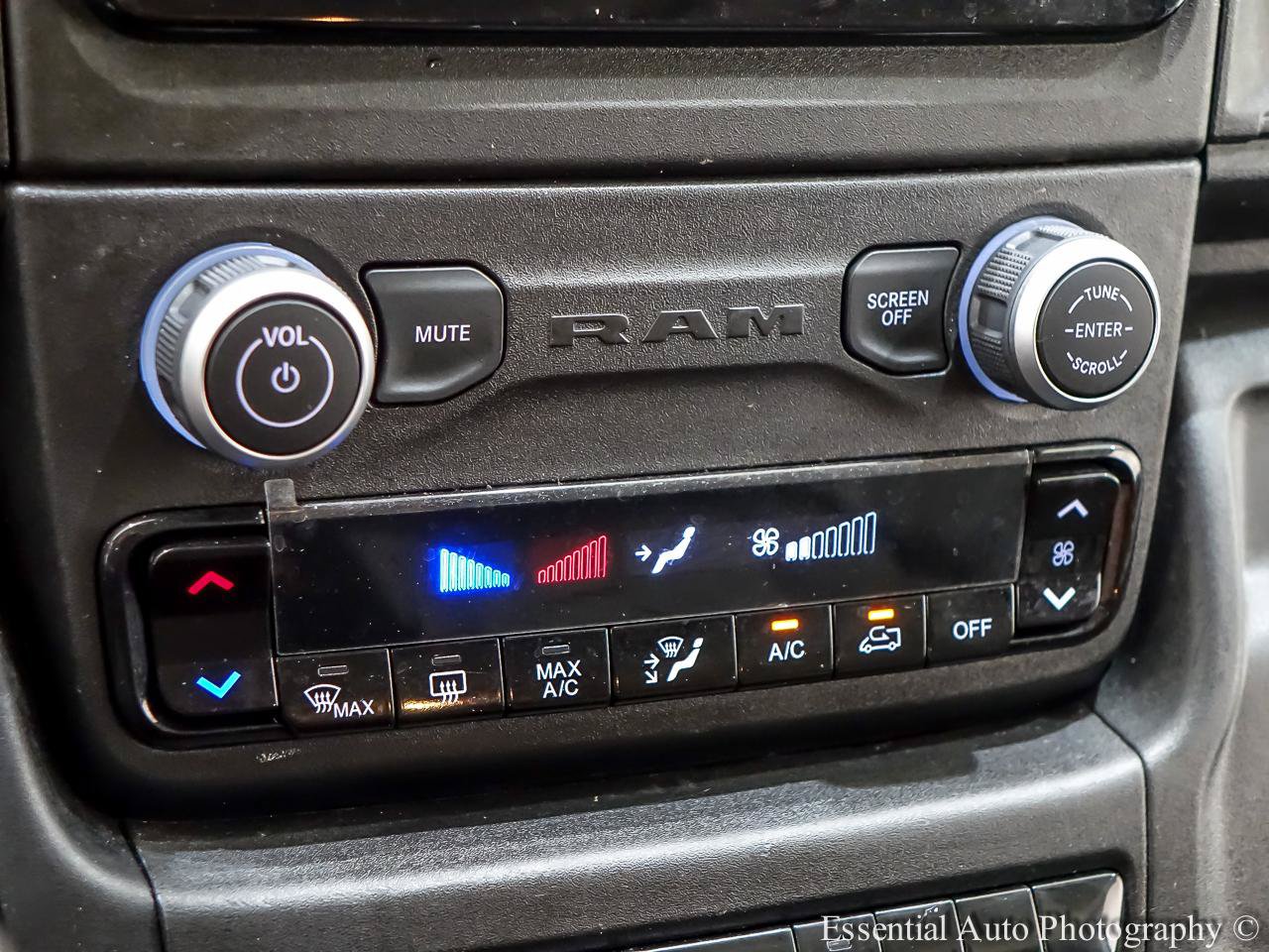 Used 2023 RAM ProMaster 2500 FWD image 14
