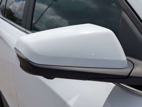 Used 2022 Chevrolet Equinox LT FWD image 10