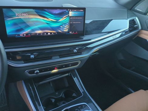 Used 2025 BMW X5 M60i image 30