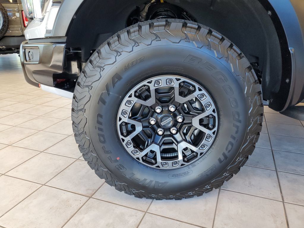 New 2026 Ford F150 Raptor w/ Equipment Group 803A Raptor R AWD/4WD image 18