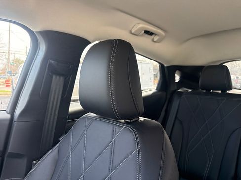 Used 2025 Ford Mustang Mach-E Select w/ Comfort Package Lite image 40