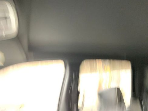 Used 2022 RAM 1500 Limited w/ Body Color Bumper Group image 24