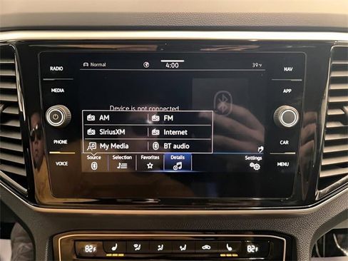 Used 2022 Volkswagen Atlas Cross Sport SEL image 25