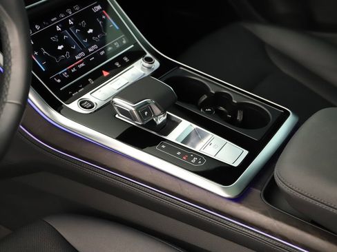 Certified 2023 Audi Q7 3.0T Prestige w/ Prestige Package AWD/4WD image 17