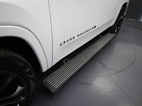 Used 2024 Jeep Grand Wagoneer Series III w/ Quick Order Packagew 28T image 47