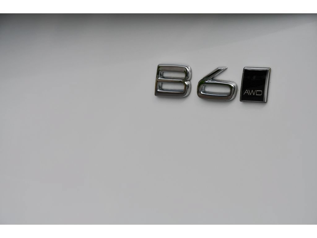 Used 2024 Volvo XC90 B6 Plus w/ Protection Package Premier AWD/4WD image 29