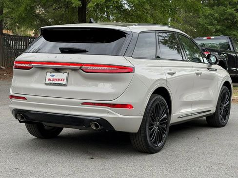 Certified 2023 Lincoln Corsair Reserve w/ Equipment Group 202A AWD/4WD image 7