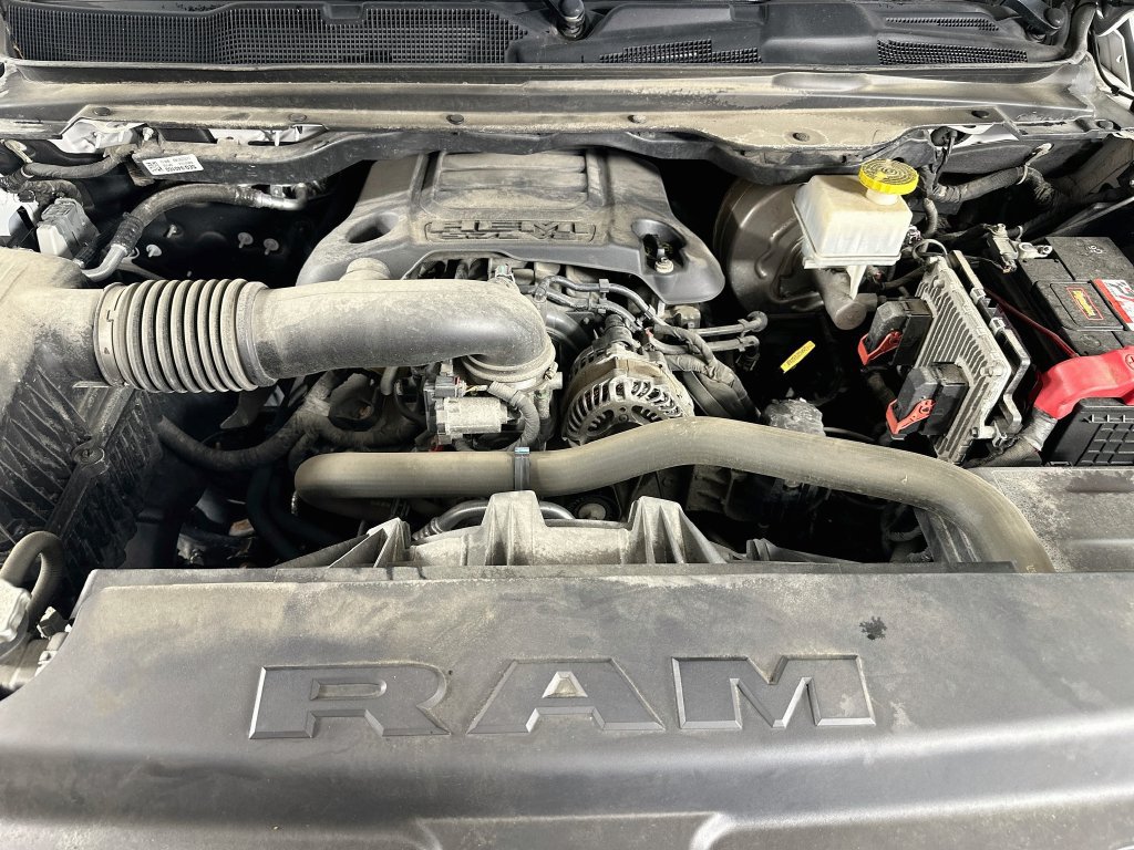 Certified 2019 RAM 1500 Laramie AWD/4WD image 40