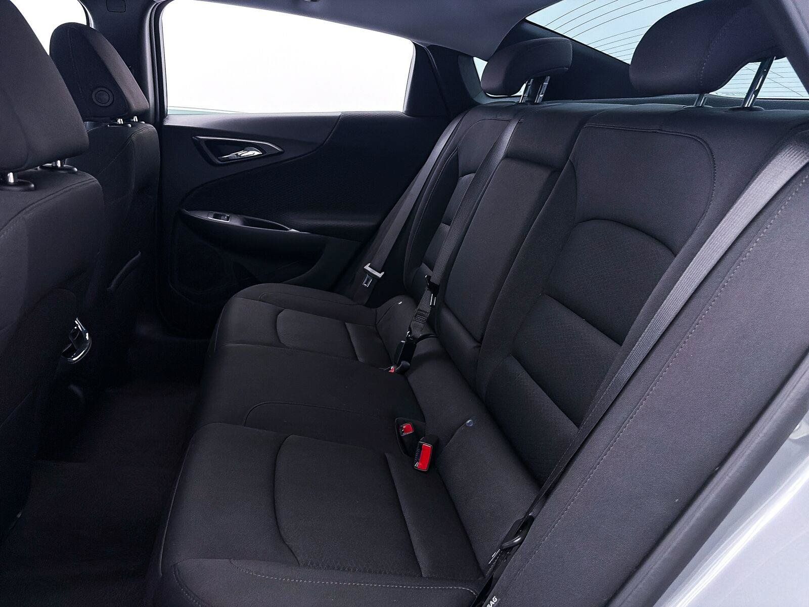 Used 2024 Chevrolet Malibu LT FWD image 35