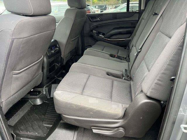 Used 2020 GMC Yukon XL SLE w/ SLE Value Package AWD/4WD image 14