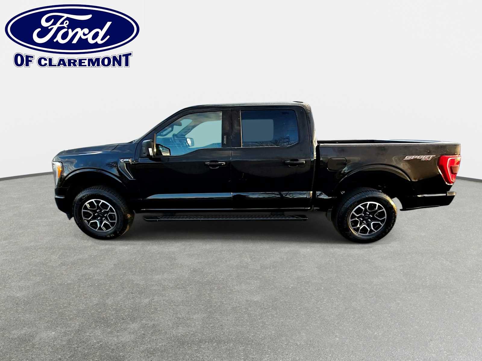 Used 2021 Ford F150 XLT w/ Equipment Group 302A High AWD/4WD image 5