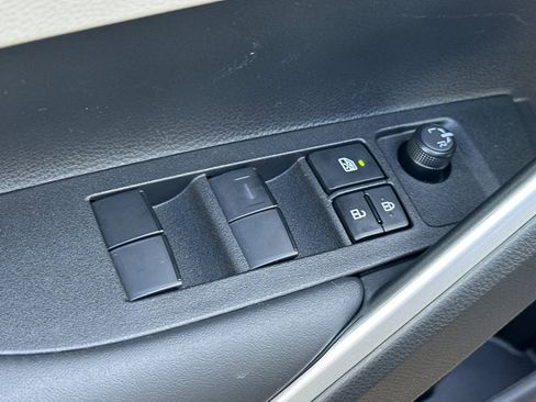 New 2026 Toyota Corolla Cross LE image 12