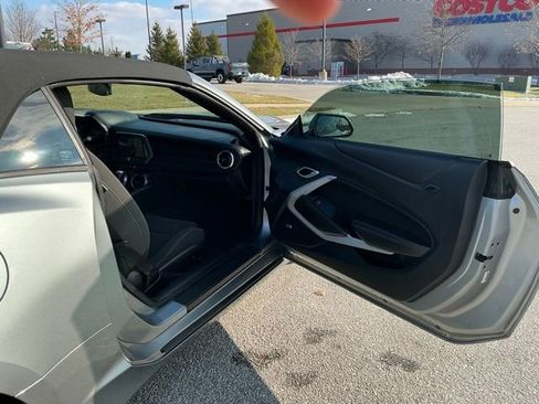 Used 2023 Chevrolet Camaro LT w/ RS Package image 16