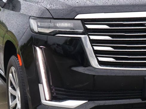 Certified 2024 Cadillac Escalade ESV Premium Luxury Platinum AWD/4WD image 9