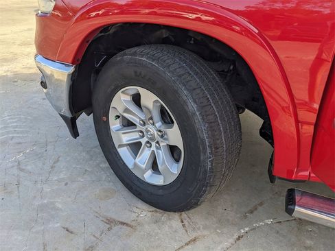 Used 2022 RAM 1500 Laramie image 37